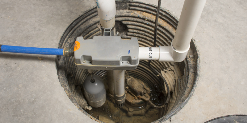 How Are Sump Pumps Related to Moisture Control?
